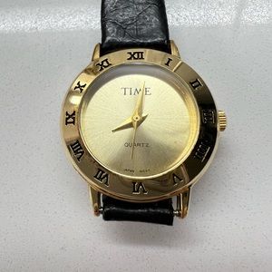 VINTAGE WATCH 90s Roman Numerals Gold-tone Bezel Leather Band Unisex Business